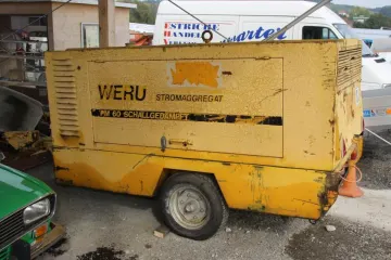 Gelbes fahrbares Notstromaggregat